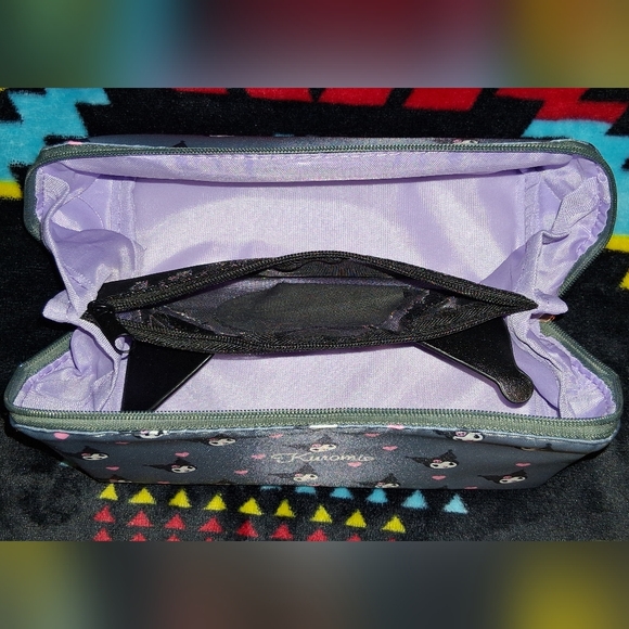 Sanrio Kuromi Cosmetic Bag - Picture 4 of 6